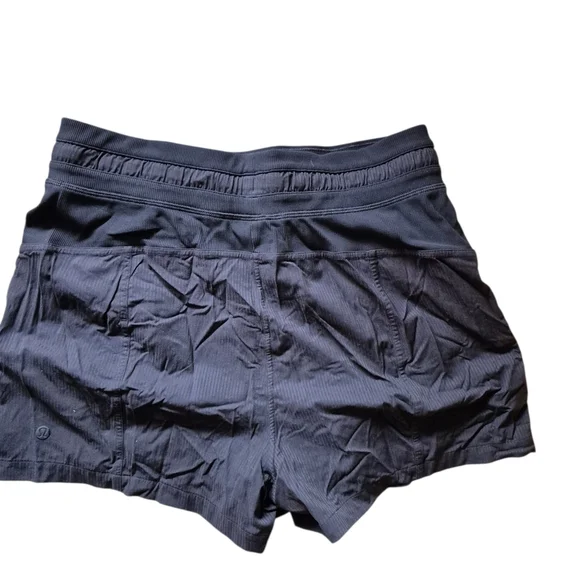 Lululemon Athletica Black Shorts 8 - Picture 1 of 5